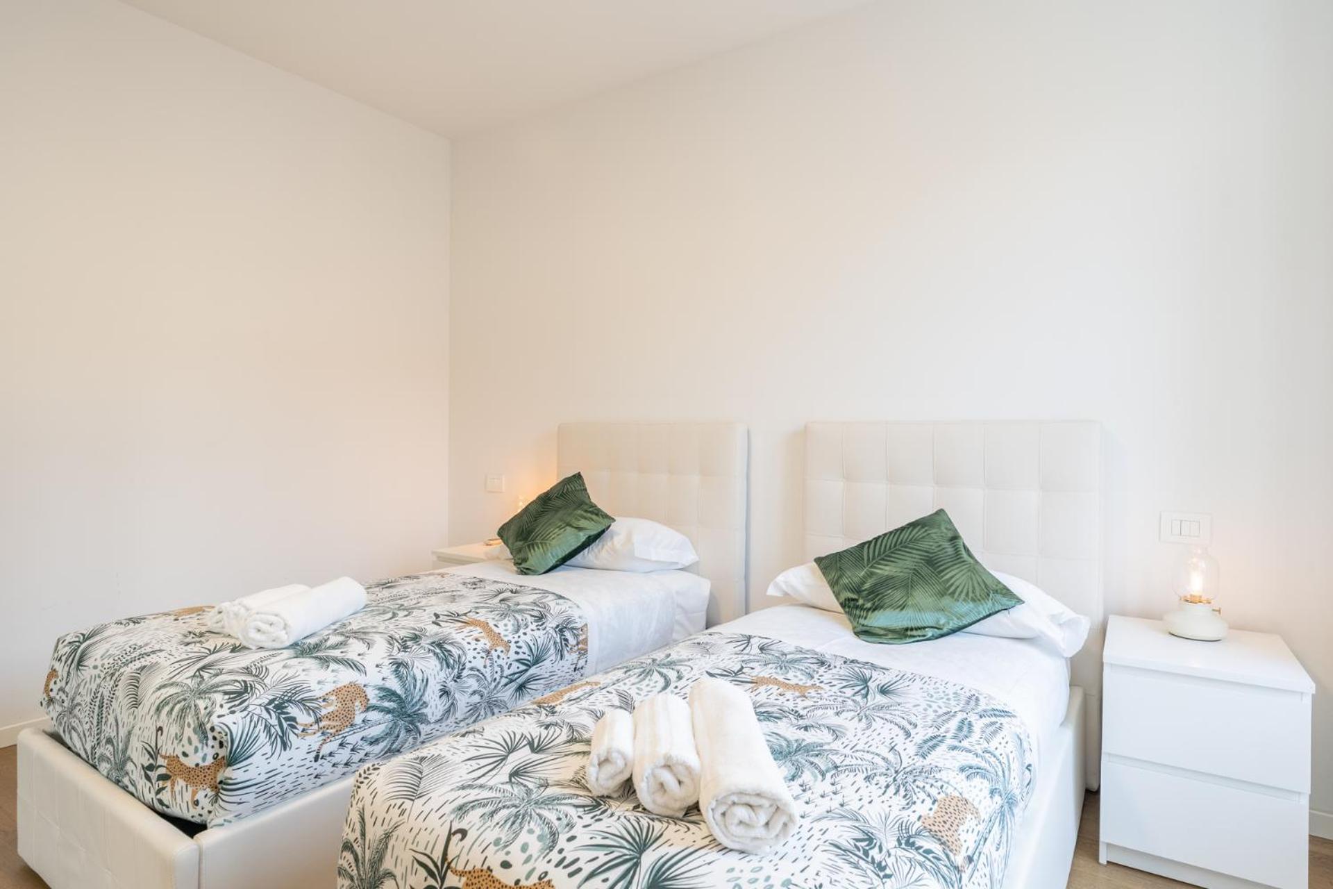 Lecco Delight - A Perfect Gateaway At Como Lake エクステリア 写真